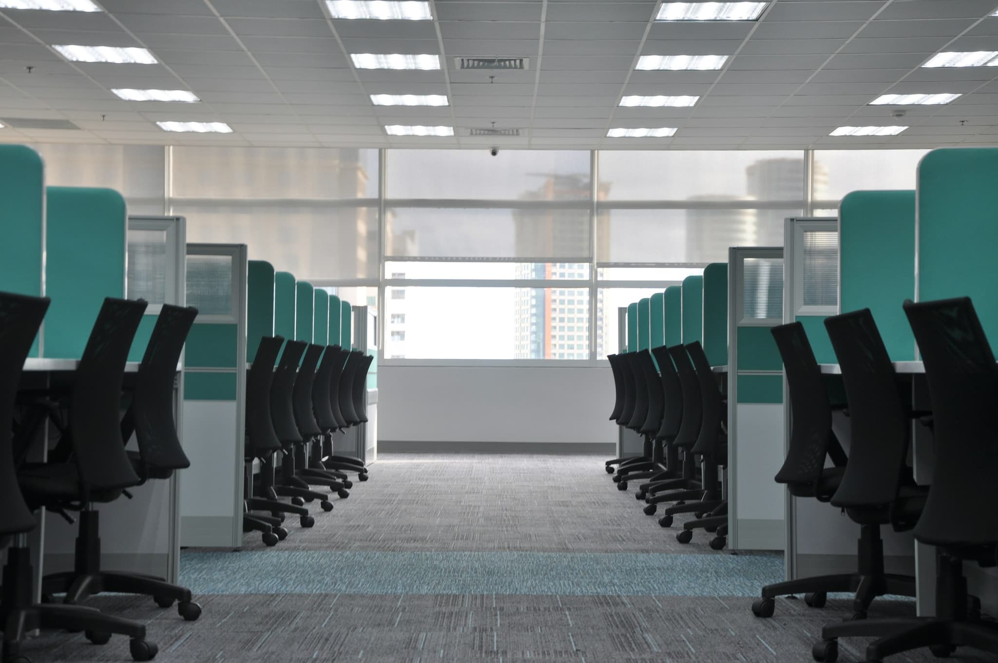 Empty Black Chairs Photo by kate.sade (Unsplash)